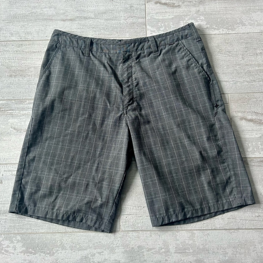 Hurley gray plaid shorts Men’s 36​​​
